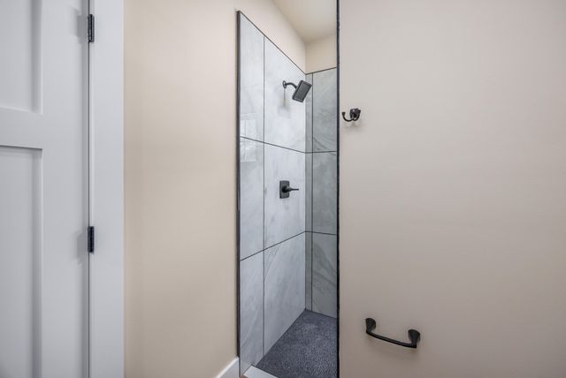 14 Shebbi Lane, Freeport, FL 32439