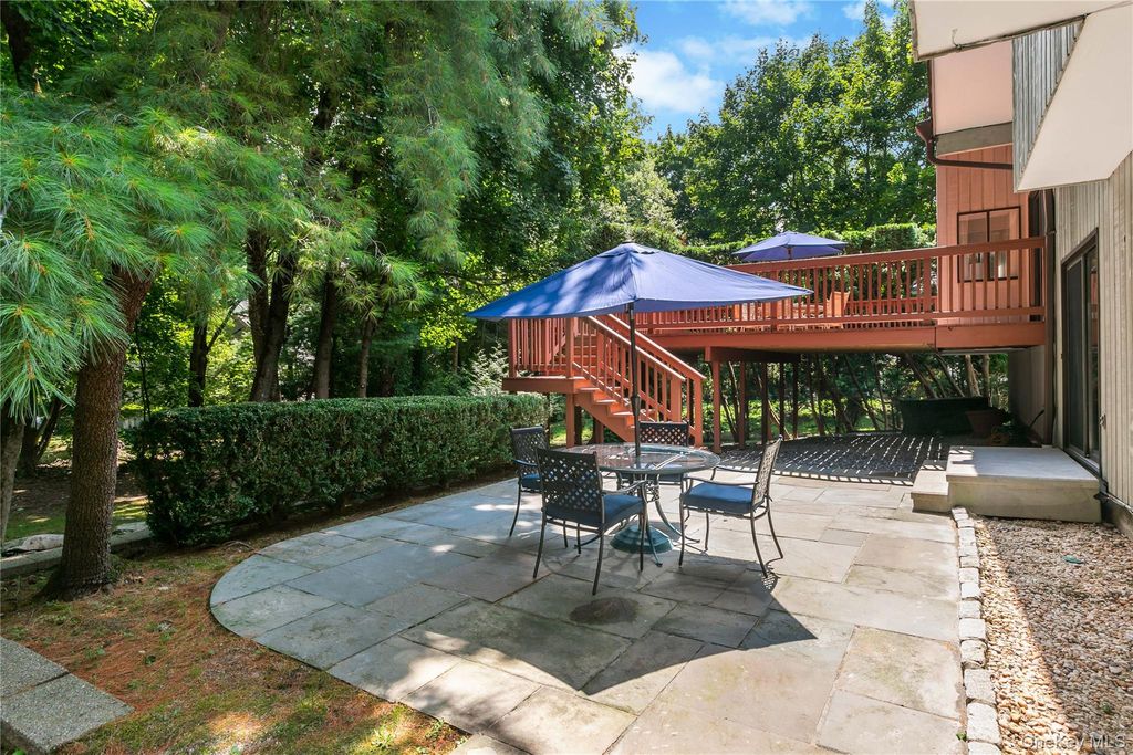 68 Burns Place, Briarcliff Manor, NY 10510 — photo 5
