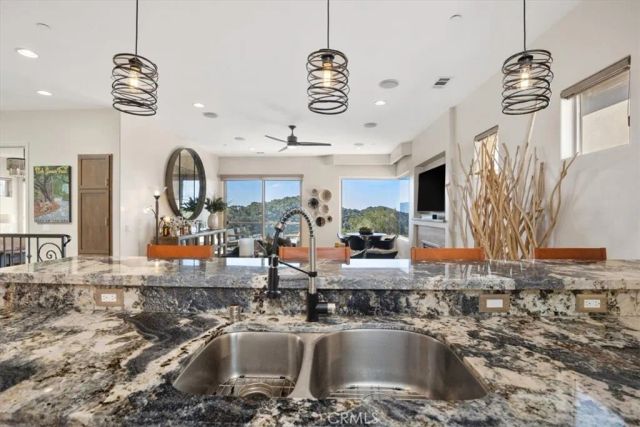 2865 Rock Wren Lane, Avila Beach, CA 93424