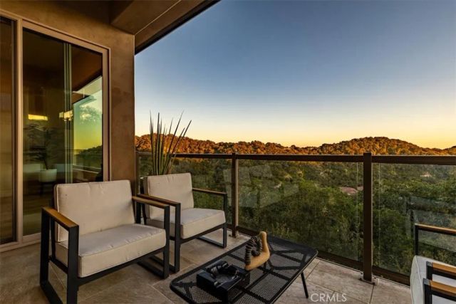 2865 Rock Wren Lane, Avila Beach, CA 93424