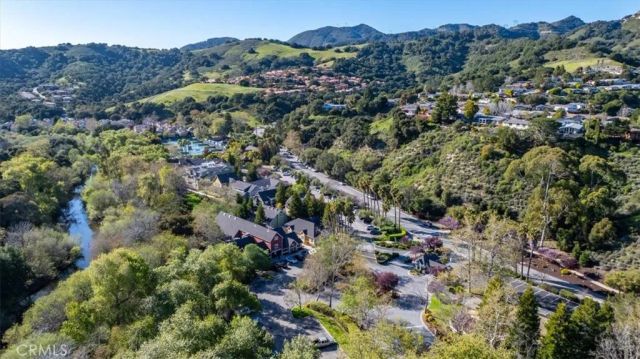 2865 Rock Wren Lane, Avila Beach, CA 93424