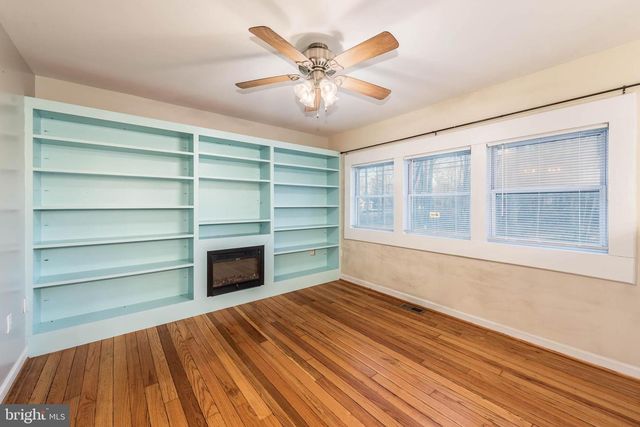 398 WASHINGTON AVE, Glen Burnie, MD 21060