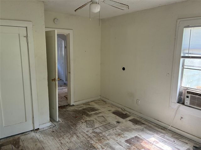 2928 Hiawatha Trail, Lake Worth, TX 76135