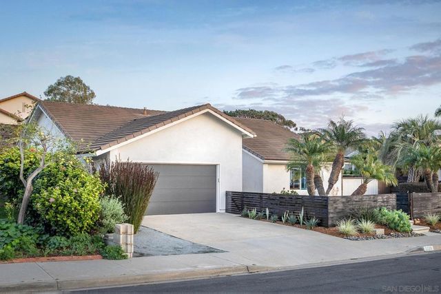 1028 Daisy Ave, Carlsbad, CA 92011