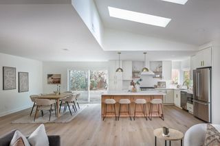 1028 Daisy Ave, Carlsbad, CA 92011