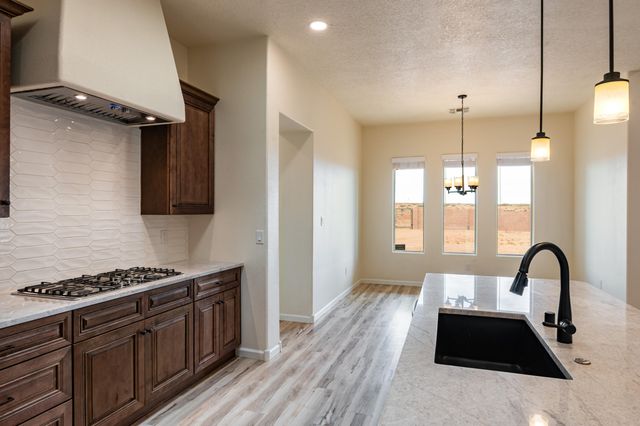 3405 Deledda Road NE, Rio Rancho, NM 87144