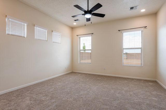 3405 Deledda Road NE, Rio Rancho, NM 87144