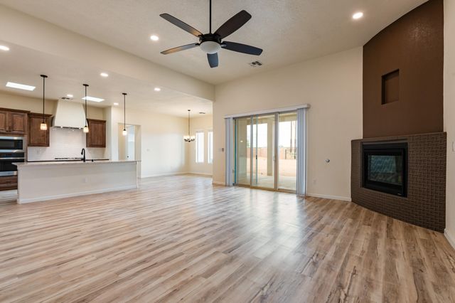 3405 Deledda Road NE, Rio Rancho, NM 87144