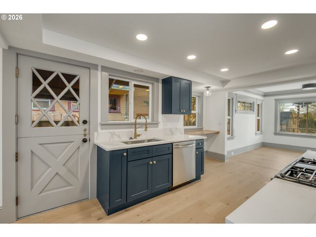 5014 Se 37TH Ave, Portland, OR 97202