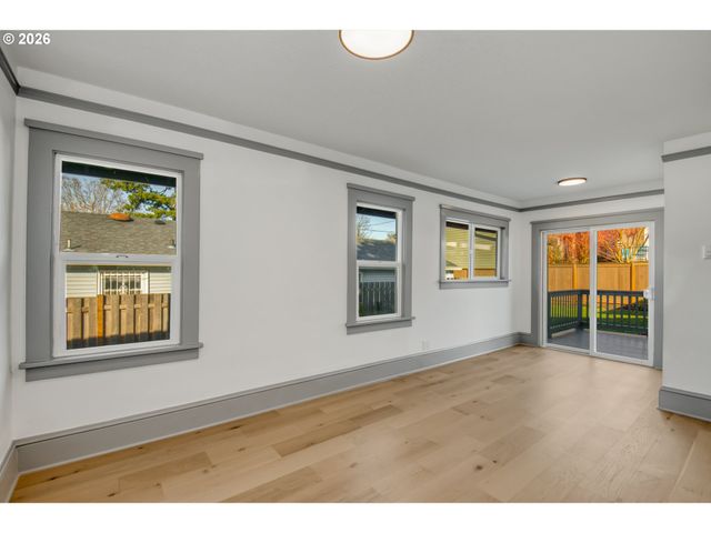 5014 Se 37TH Ave, Portland, OR 97202