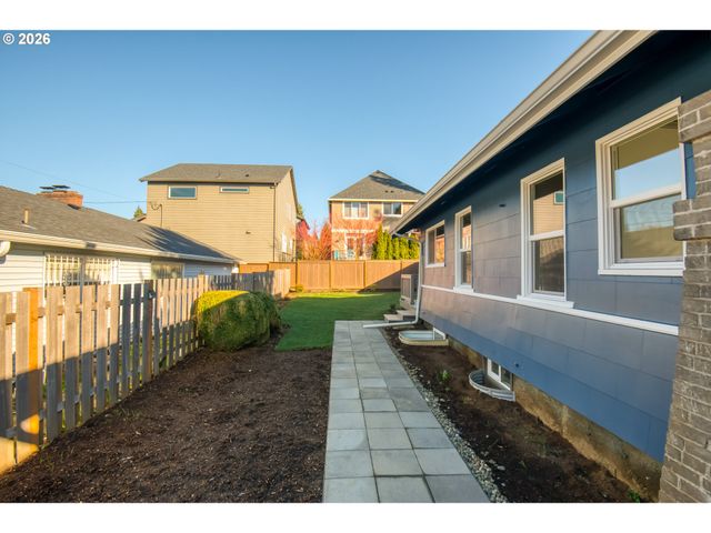 5014 Se 37TH Ave, Portland, OR 97202