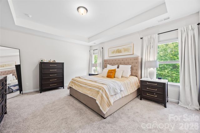 6230 Gala Lane, Charlotte, NC 28215