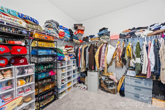 6230 Gala Lane, Charlotte, NC 28215