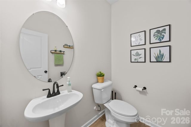 6230 Gala Lane, Charlotte, NC 28215