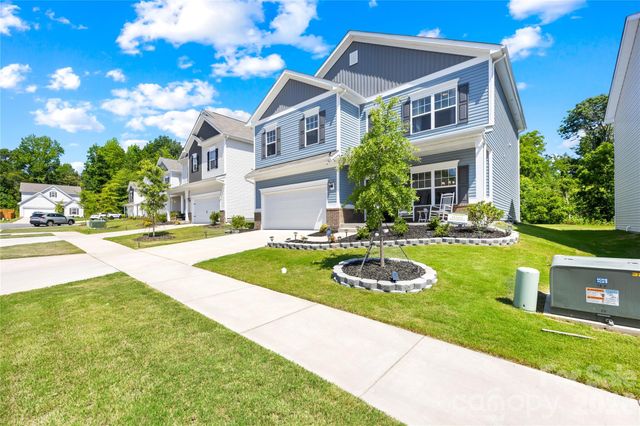 6230 Gala Lane, Charlotte, NC 28215