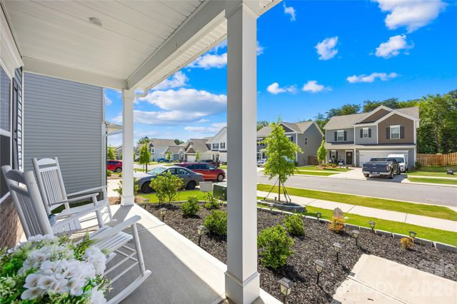 6230 Gala Lane, Charlotte, NC 28215