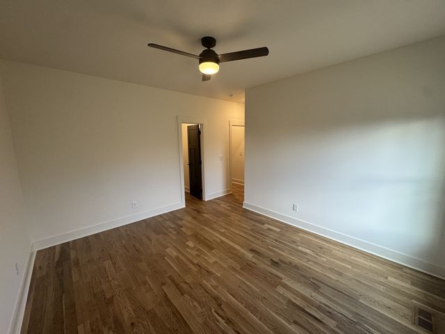 112 Bradley Ln, Cottontown, TN 37048