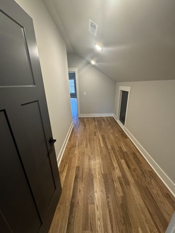 112 Bradley Ln, Cottontown, TN 37048