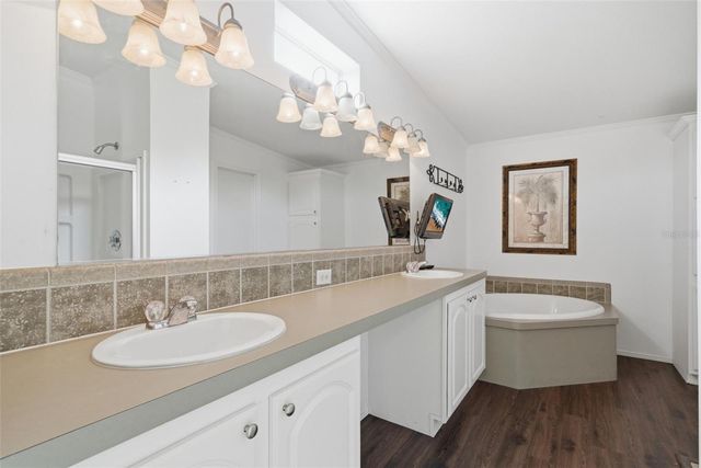 2564 N CREDE AVENUE, Crystal River, FL 34428