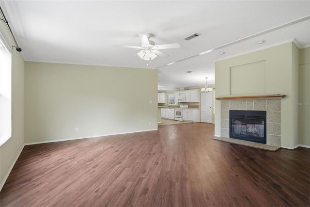 2564 N CREDE AVENUE, Crystal River, FL 34428