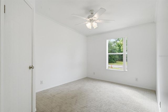 2564 N CREDE AVENUE, Crystal River, FL 34428