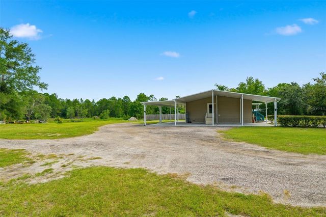 2564 N CREDE AVENUE, Crystal River, FL 34428