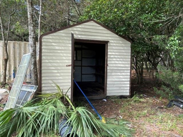 2564 N CREDE AVENUE, Crystal River, FL 34428