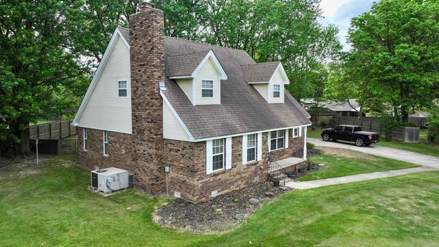 9 Pepper Tree Place, Searcy, AR 72143