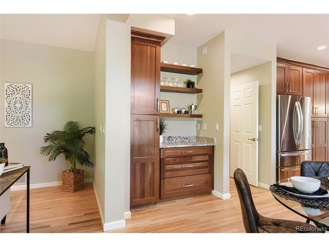 8658 Aberdeen Cir, Highlands Ranch, CO 80130