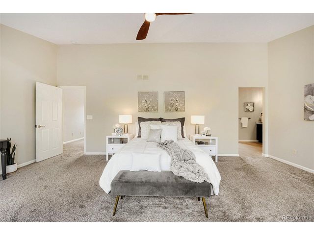 8658 Aberdeen Cir, Highlands Ranch, CO 80130