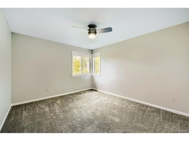 8658 Aberdeen Cir, Highlands Ranch, CO 80130