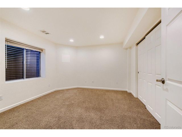 8658 Aberdeen Cir, Highlands Ranch, CO 80130