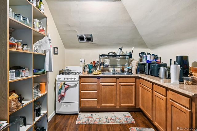 1646 N High Street, Denver, CO 80218