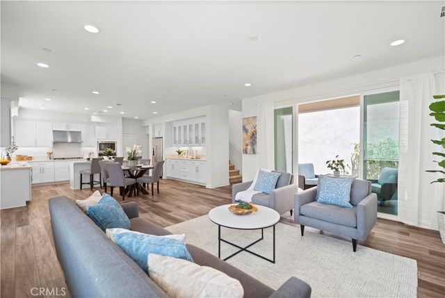 610 Cultivate, Irvine, CA 92618