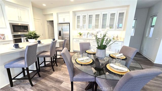 610 Cultivate, Irvine, CA 92618