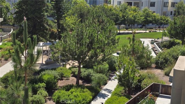 610 Cultivate, Irvine, CA 92618