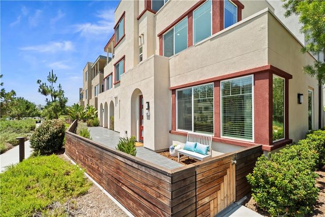 610 Cultivate, Irvine, CA 92618