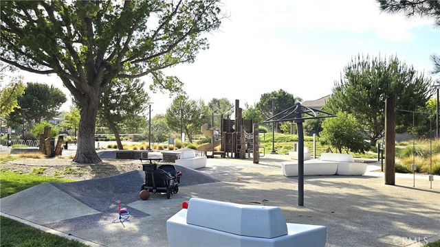 610 Cultivate, Irvine, CA 92618