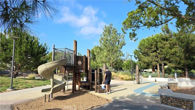 610 Cultivate, Irvine, CA 92618