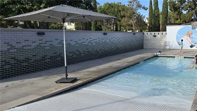 610 Cultivate, Irvine, CA 92618