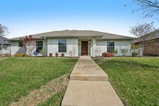 3625 Matterhorn Drive, Plano, TX 75075