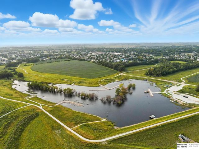 12111 S 207 Street, Gretna, NE 68028