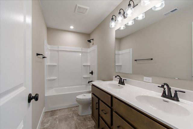 3917 Circollo Drive, Covington, KY 41017