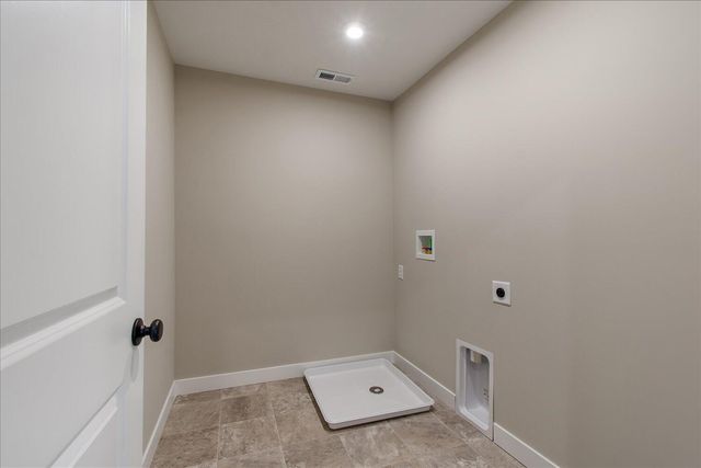 3917 Circollo Drive, Covington, KY 41017