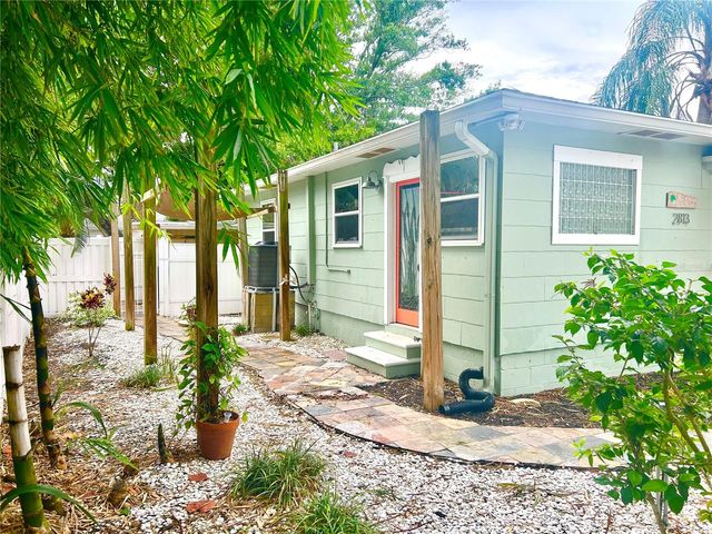 2813 46TH STREET S, Gulfport, FL 33711