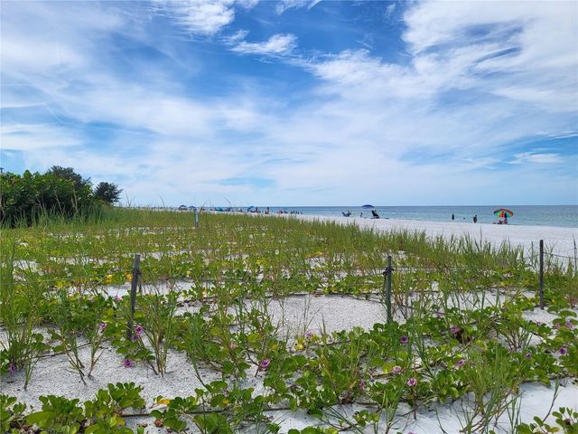 12382 143RD STREET, Largo, FL 33774
