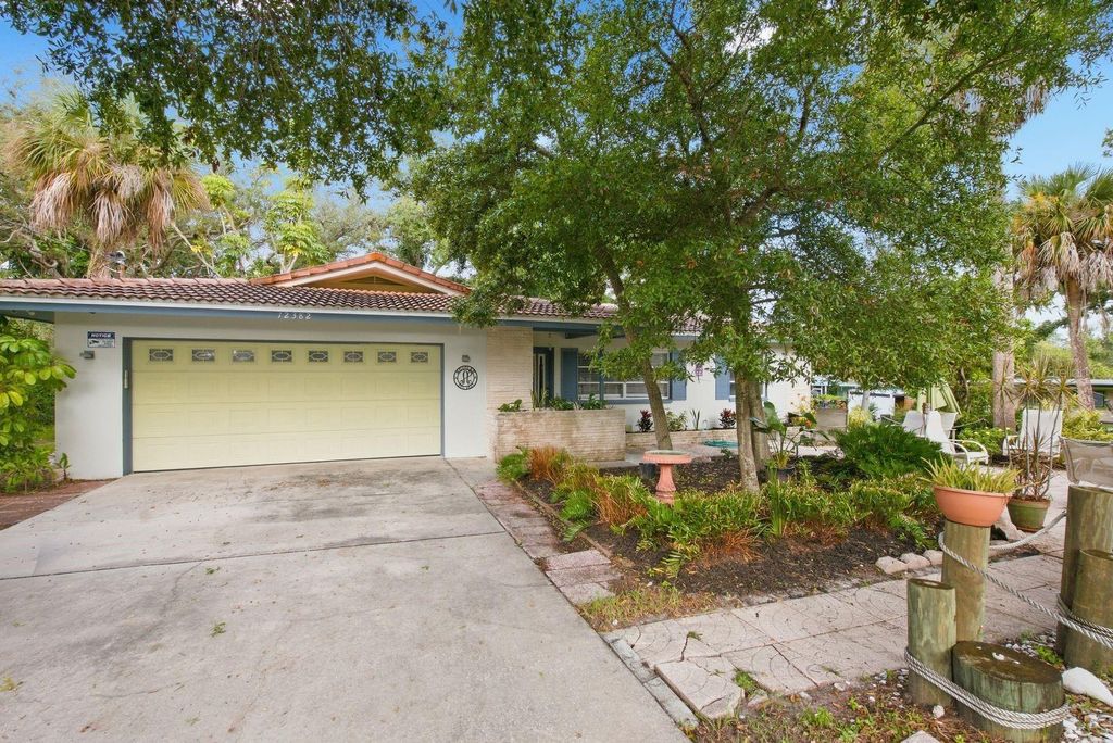 12382 143RD STREET, Largo, FL 33774