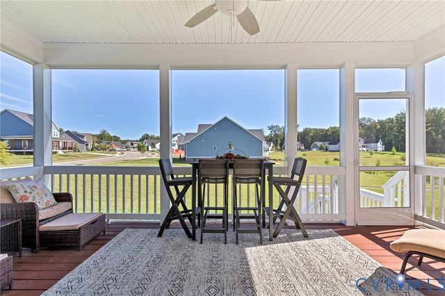 8469 Chimney Rock Dr, Mechanicsville, VA 23116