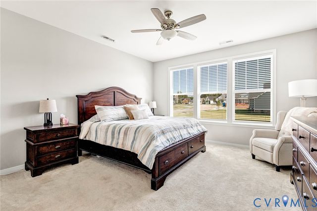 8469 Chimney Rock Dr, Mechanicsville, VA 23116