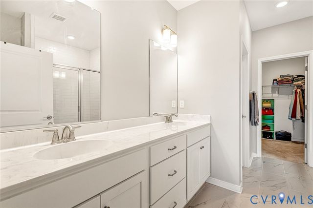 8469 Chimney Rock Dr, Mechanicsville, VA 23116